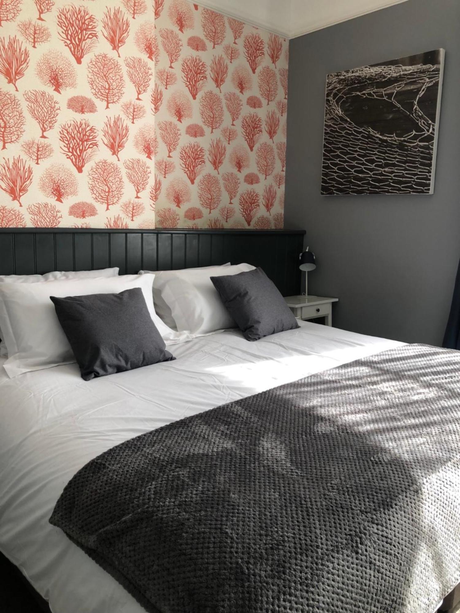 Seale Arms Bed & Breakfast ดาร์ตมัธ ภายนอก รูปภาพ